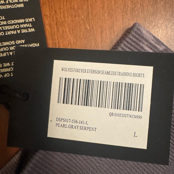 NWT Darc Sport Everson shorts - Picture 3 of 3